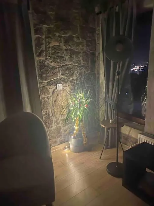 Stone Studio With Beautiful View In Heart Of İzmir
